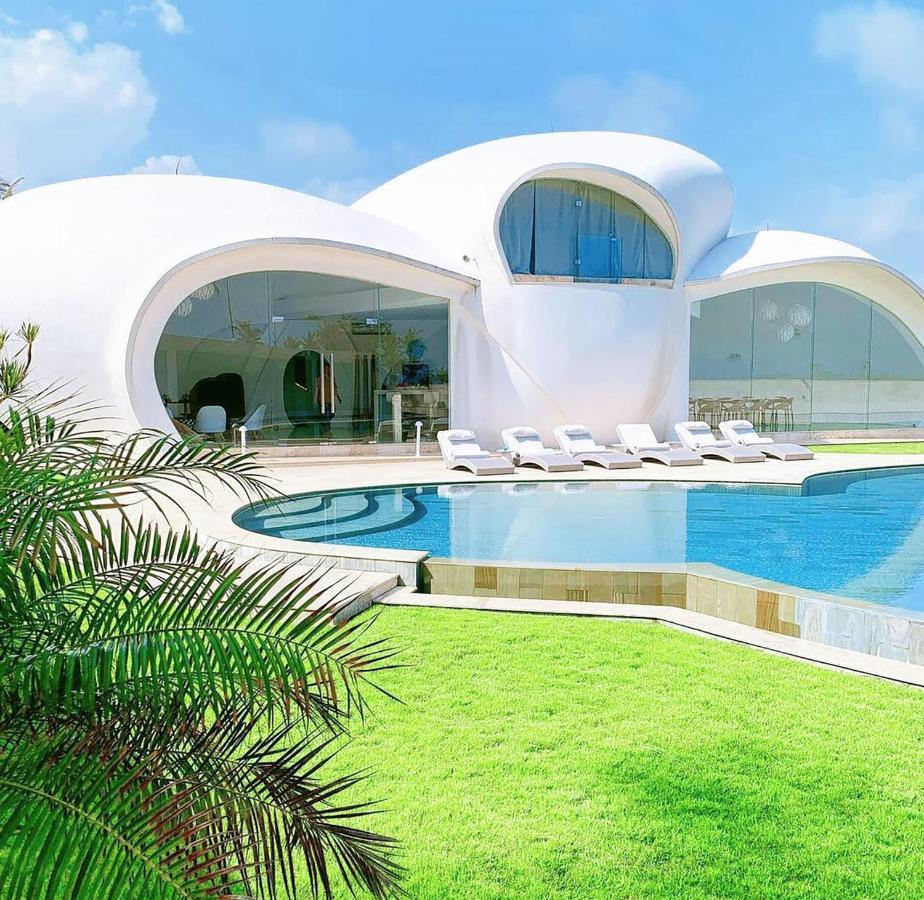 The Cloud Beachfront Villa Tabanan Exterior photo
